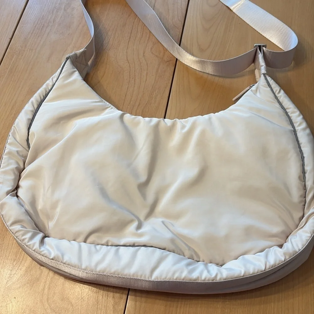 Wilo The Label cream colored shoulder/crossbody bag